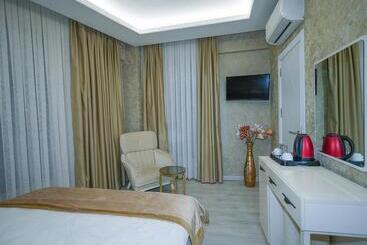 هتل Luxury Medea Taksim