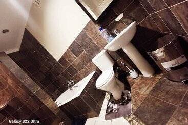فندق Wampex Guest House Rustenburg