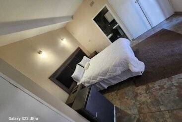 فندق Wampex Guest House Rustenburg