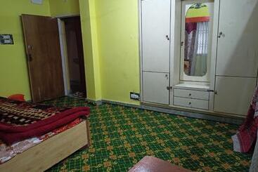 پانسیون Ayra Home Stay