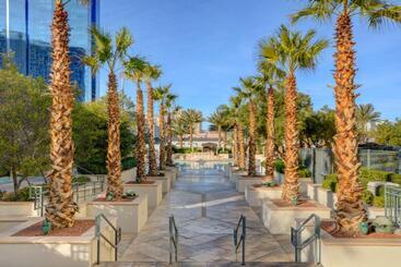 Serenity Suite At Mgm Signature