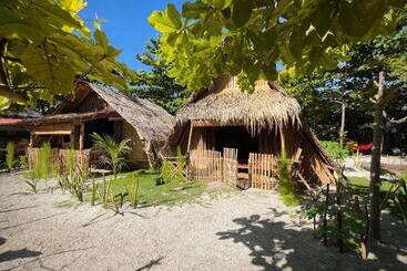 هاستل Tribal Huts Community