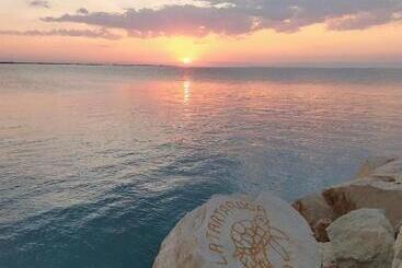 تختخواب و صبحانه Civico 69 Luxury Room