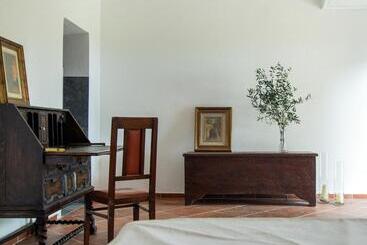 تختخواب و صبحانه Villa Orta Agriturismo Con Cucina Vegan, Plant Based Farmhouse