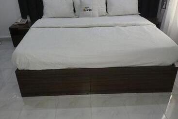 El Bint Hotel And Suites