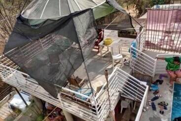هتل Casa Grey