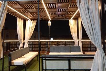 هتل Grand Pyramids View Inn