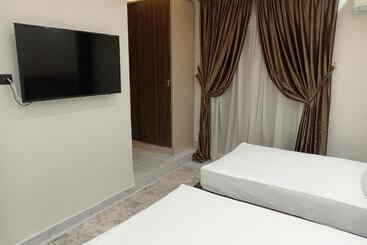 هتل Grand Pyramids View Inn