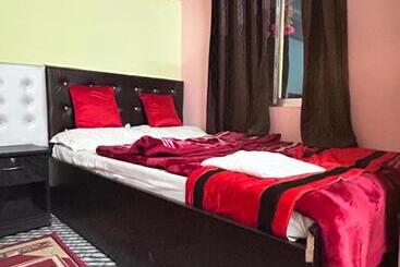 هتل Sweet Home Lodge