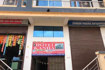 Oyo Hotel Kanha