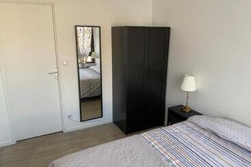 پانسیون Chambre à Côté Du Stade Arena La Défense Paris