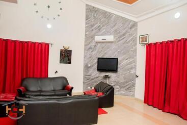 پانسیون Happy Guest House   Hgh