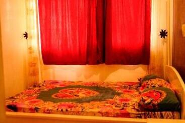 پانسیون Happy Guest House   Hgh