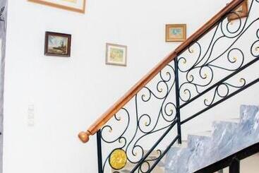 پانسیون Happy Guest House   Hgh