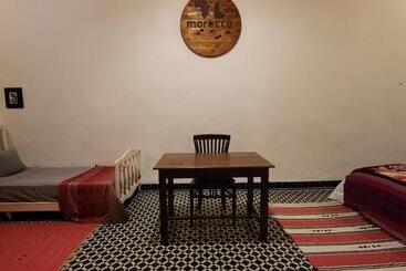 ریاض Fez Experiences