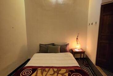 ریاض Fez Experiences