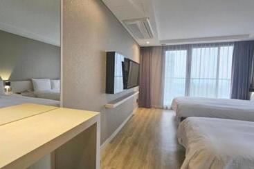Air City Hotel Corp