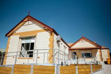 旅馆 Sorrento Lodge