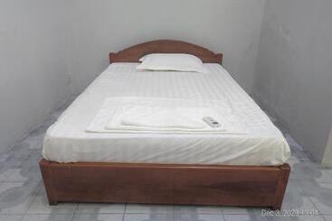 هتل Rhythm Bollywood Guesthouse