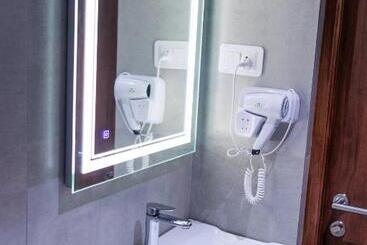 בית מלון כפרי Hudson Resorts