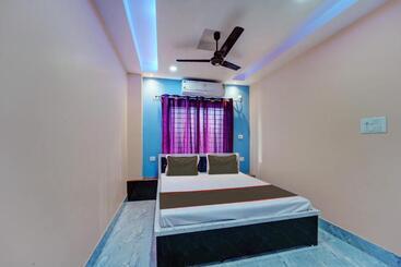 هتل Super Collection O Rl & Banquet Hall