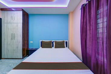 هتل Super Collection O Rl & Banquet Hall