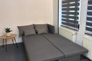 هتل Royal Moon Suites