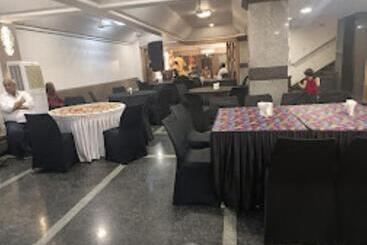 בית מלון כפרי Vstar, Ahmednagar