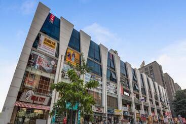 Oyo Hotel Green City