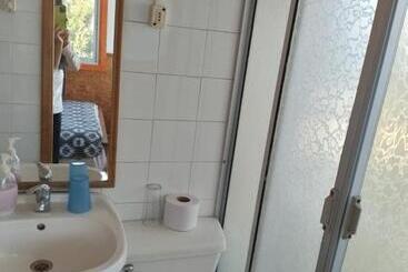 پانسیون Hostal Armando