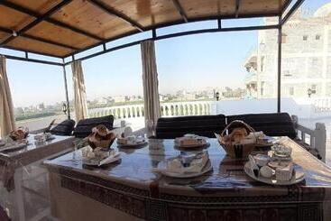 پانسیون Panorama
