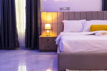 پانسیون Luxury 4 Bedrooms Terrace Duplex