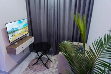 پانسیون Luxury 4 Bedrooms Terrace Duplex