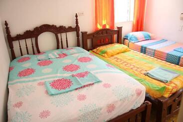 پانسیون Posada Nativa San Gabriel 1 Y 2
