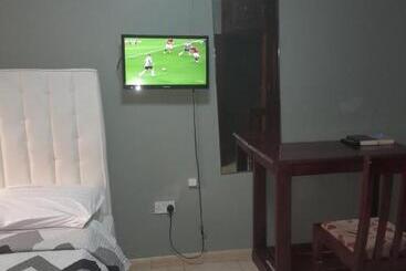 Primerose Hotel Mubende