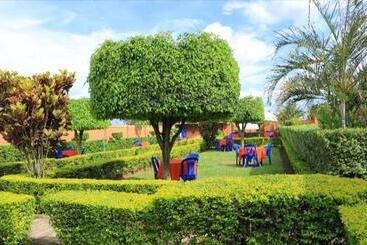 Primerose Hotel Mubende