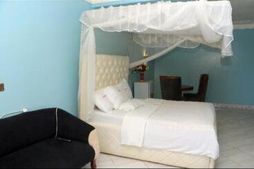 Primerose Hotel Mubende
