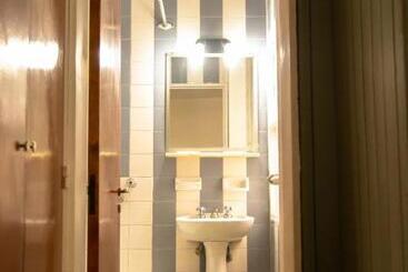 فندق صغير Hostería Las Rosas