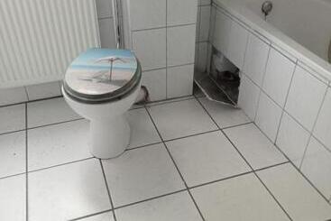 هاستل Monteurzimmer Karma