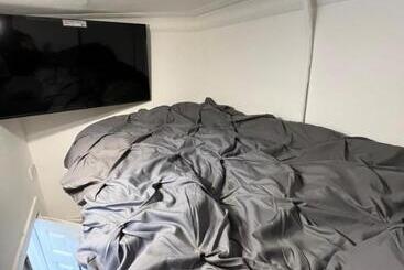 تختخواب و صبحانه Camden Bnb