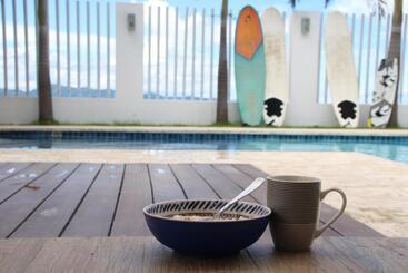 تختخواب و صبحانه Ocean Souls Beach House