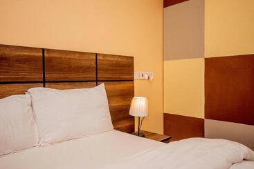 تختخواب و صبحانه Riverpoint Inn, Arusha