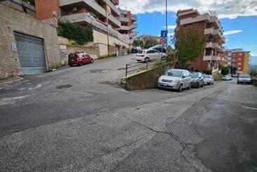 تختخواب و صبحانه Villa Roxana