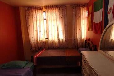 هتل Atuk Wasi Hostel