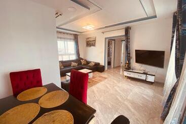 هتل Elvira S Home