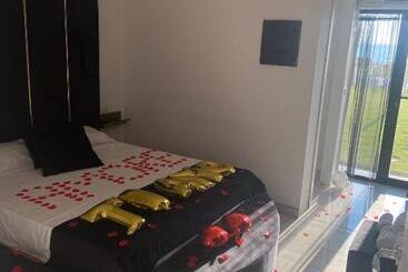 Отель Luxury Resort