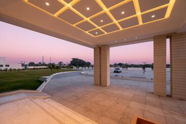 هتل The Orchid Jamnagar