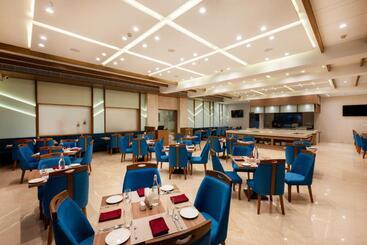 هتل The Orchid Jamnagar