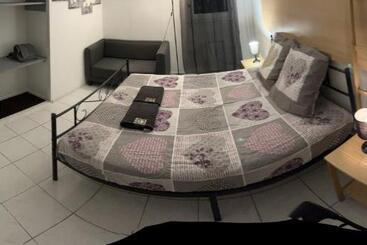 پانسیون Casanova Home