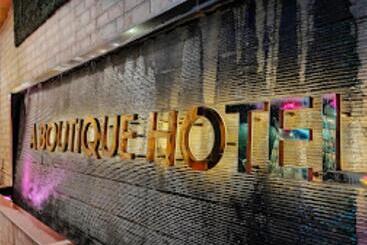 The Grand Empire Best 4 Star Luxury Hotel In Patna